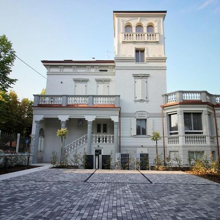Villa Benatti 카르피 외부 사진