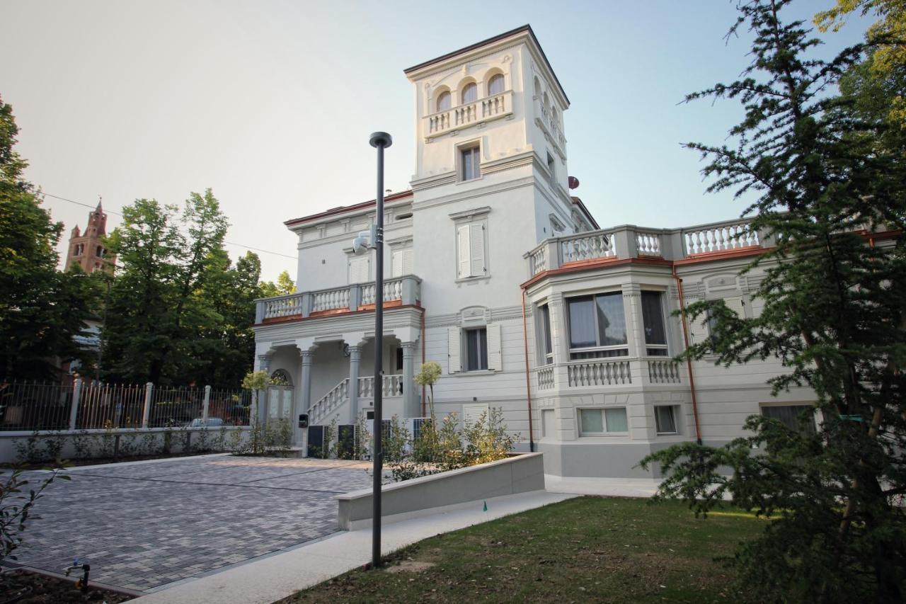Villa Benatti 카르피 외부 사진